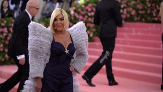 S3:E6 Art & Celebrity