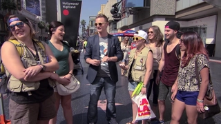 S1:E8 The One with the Blindfolded Knife Throw