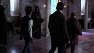 S3:E9 Twilight Falls: Part One