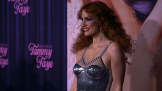 E6- The Eyes of Tammy Faye / Everybody's Talking About Jamie / Cinderella