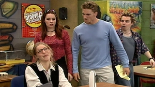 S3:E5 Lou Ann, the Fan