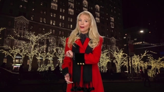 S18:E8 Christmas Around The World