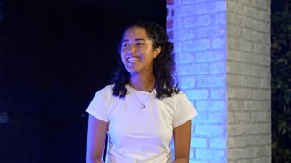 S14:E32 Lauren Juzang, Chris Kelly