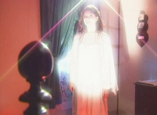 S1:E9 Woman in White