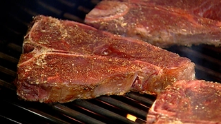 S1:E3 Make No Mis-Steak